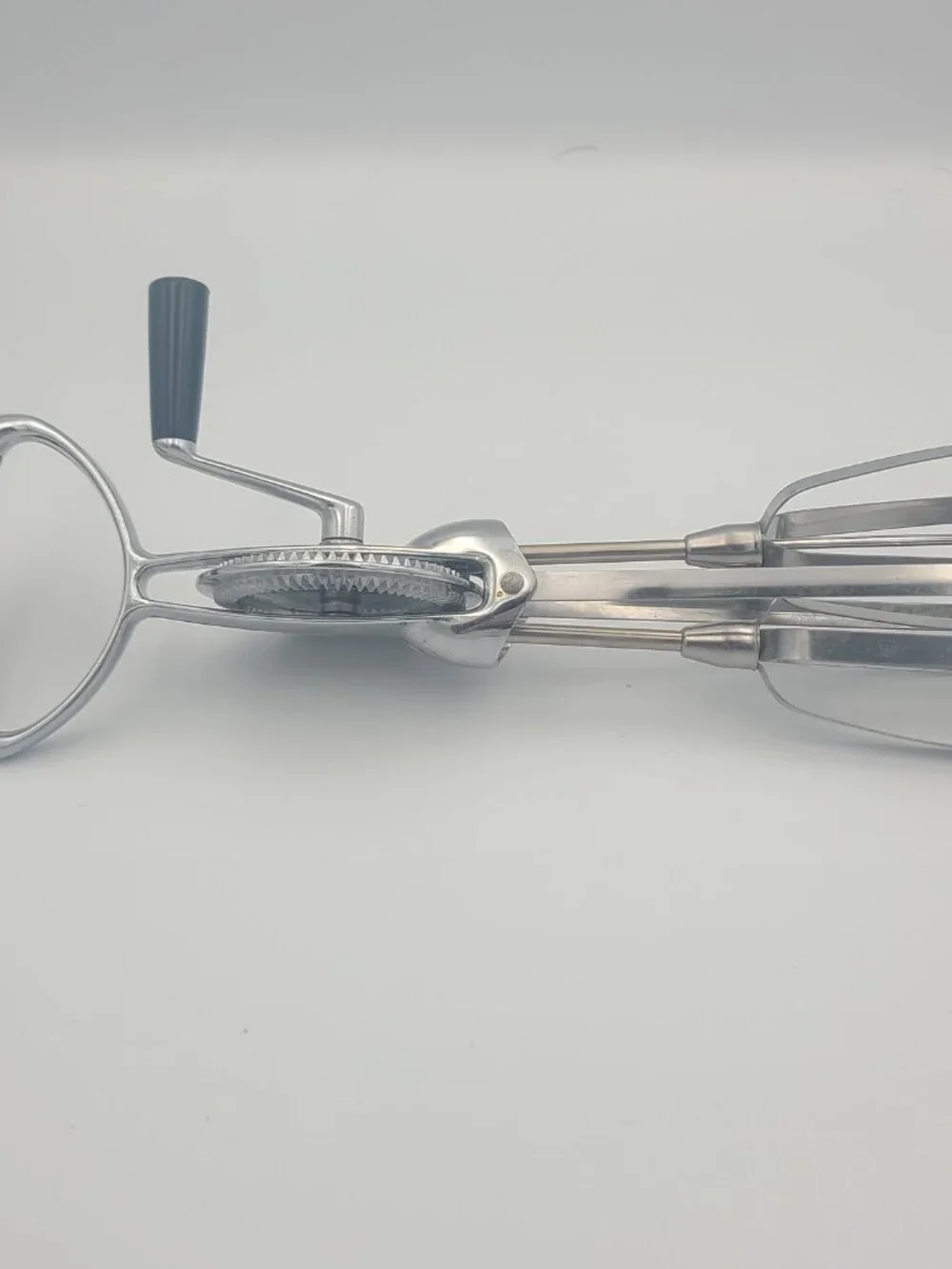 Vintage Flint Ekco Best Egg Beater Hand Crank Mixer Stainless Steel Black Handle